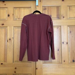 Columbia Burgundy and Gray Men's Shirt